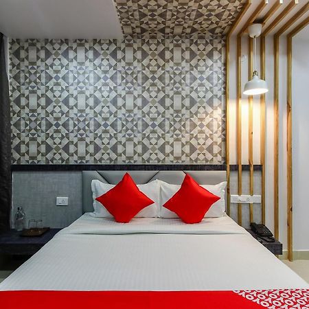 Super Capital O Hoysala Inn Secunderabad Екстер'єр фото